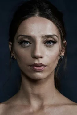 Angela Sarafyan