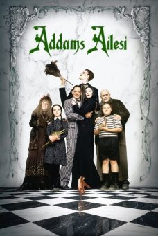 Addams Ailesi Afiş Resmi