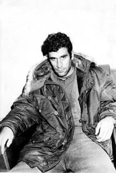 Delikanlım İyi Bak Yıldızlara Afiş Resmi