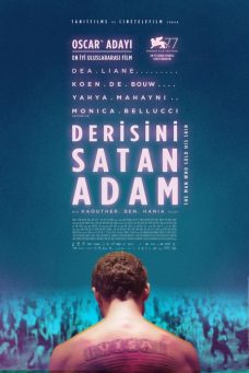 Derisini Satan Adam Afiş Resmi